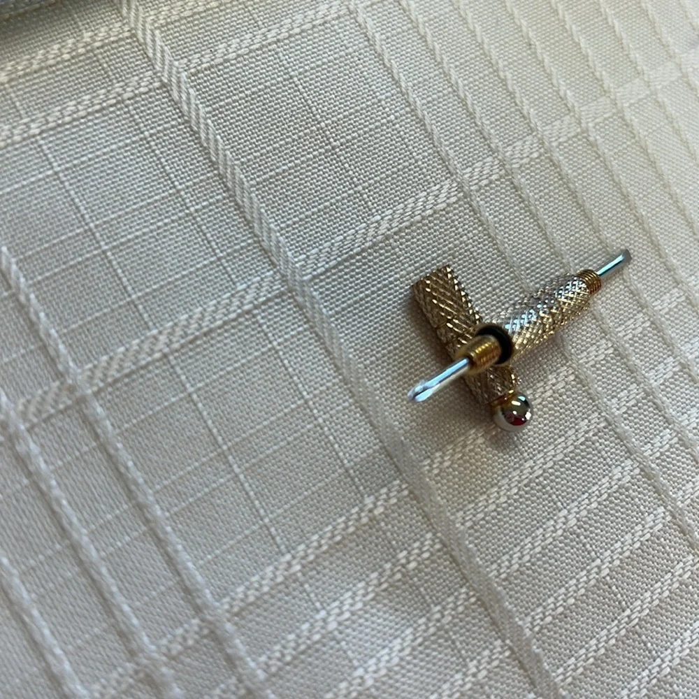 3-in-1 Keychain w/Mini Screwdrivers - Picture 5 of 5